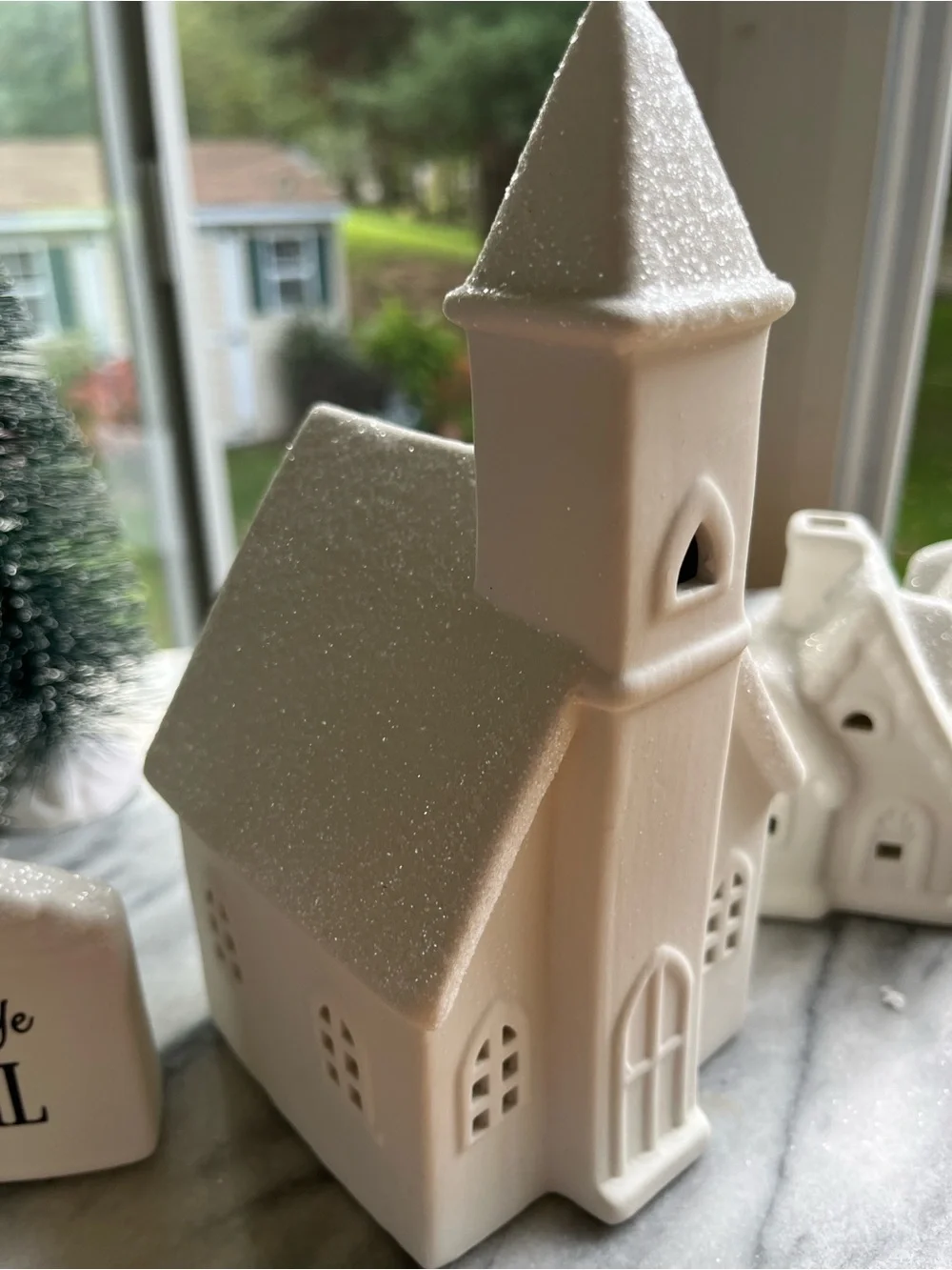 White Ceramic Christmas Village Set O Come All Ye Faithful Light Up 6 bisque pcs